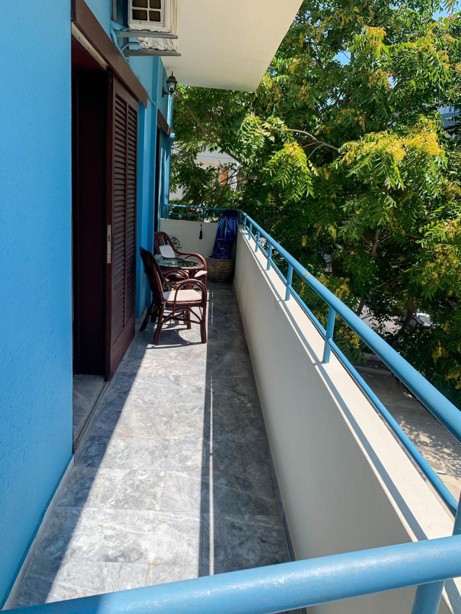 Stratos Seaside Corner Apartment Ретимно Екстериор снимка