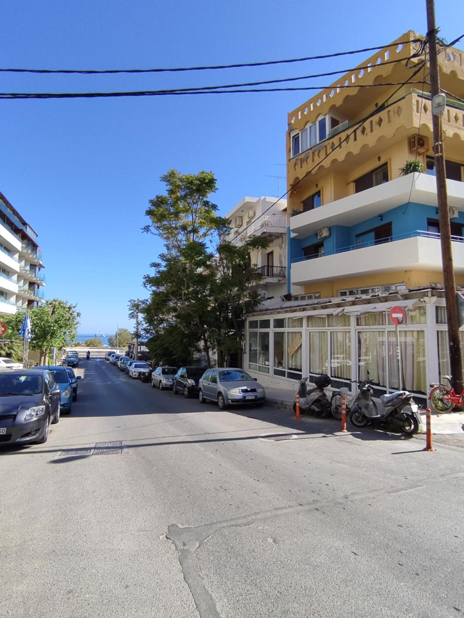 Stratos Seaside Corner Apartment Ретимно Екстериор снимка